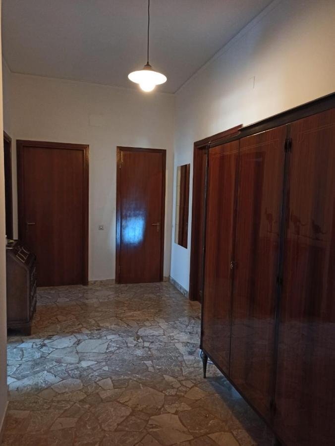 Appartamento Casa Vacanze Giulia A Careggi Wi-fi *